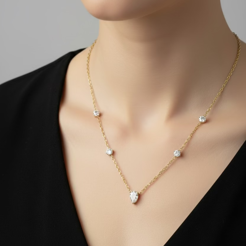 Lunara Gold Chain Necklace