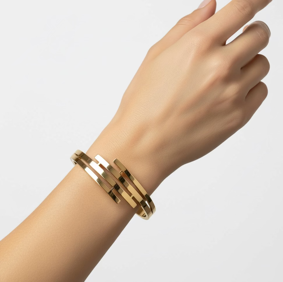 Sleek Open Bracelet