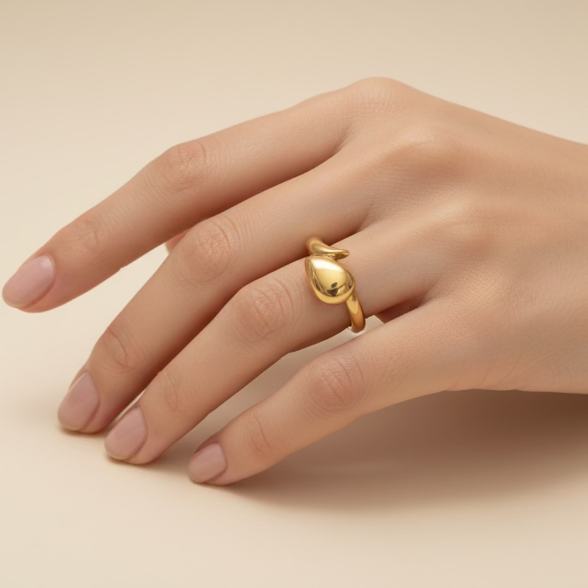 Heart Embrace Ring