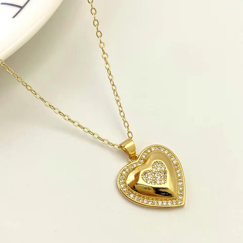 Heart Stone Necklace - Aesthla