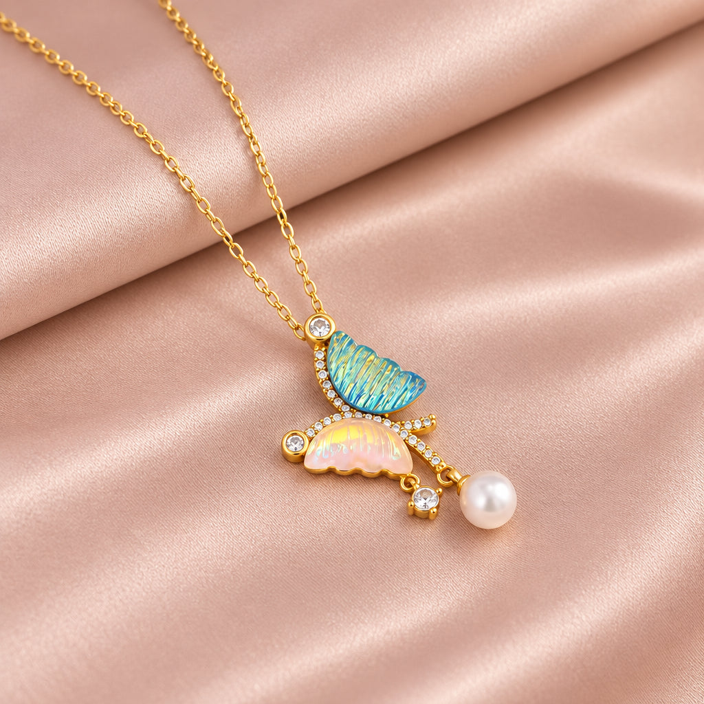 Butterfly Pearl Necklace - Aesthla