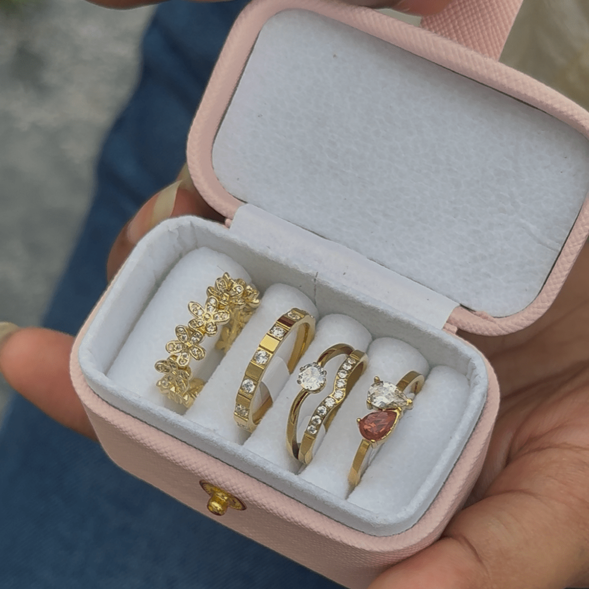 4 Gold Rings Hamper Box - Aesthla