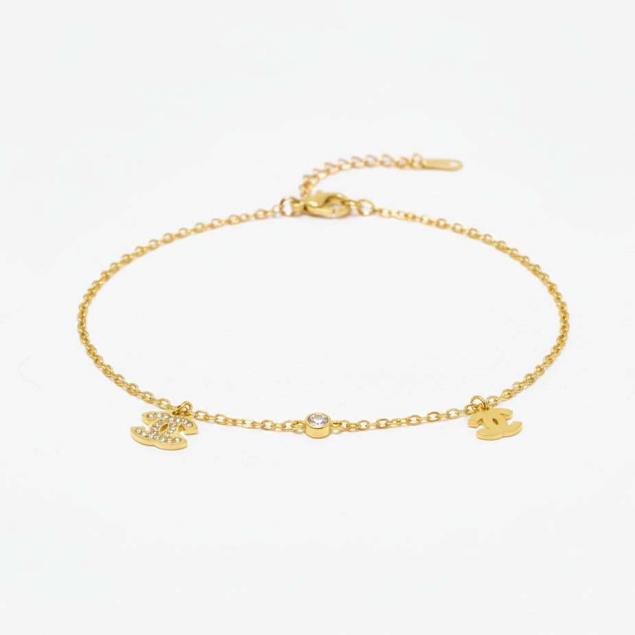Interlocking Gold Chain Bracelet