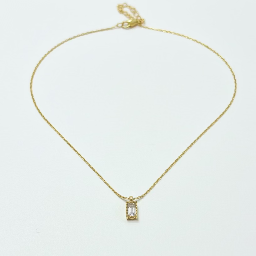 Elegant Rectangular Crystal Pendant Necklace