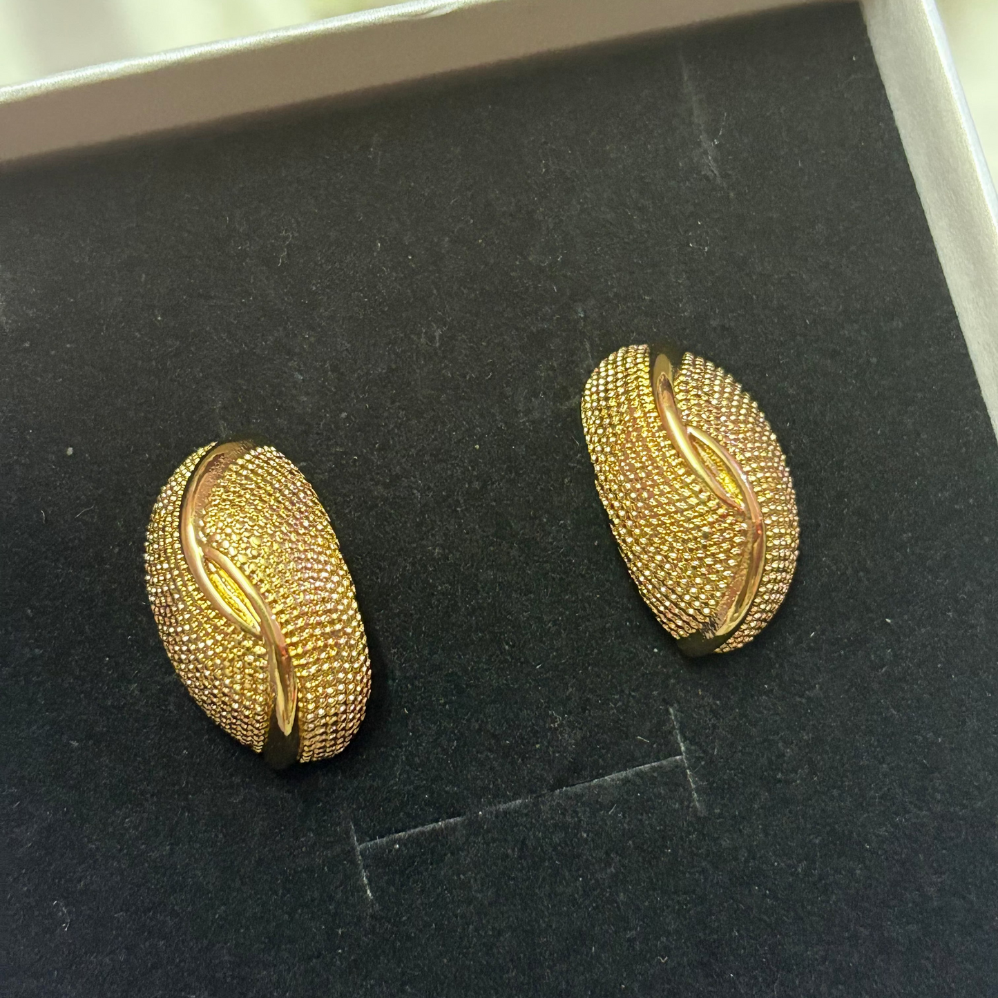 Minimalist Gold Twist Studs Earrings