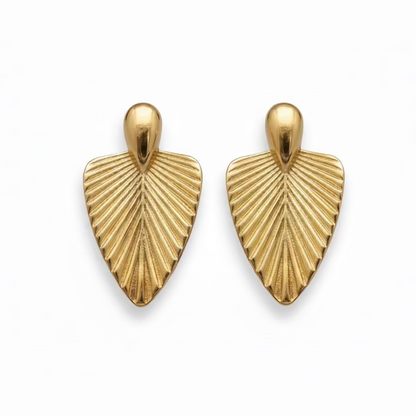 Vintage Shell Earrings