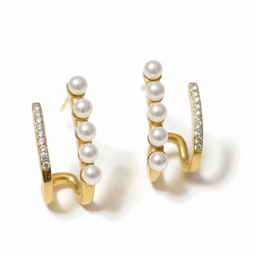 pearl stud earring