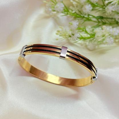 Black Cable Kada Bracelet