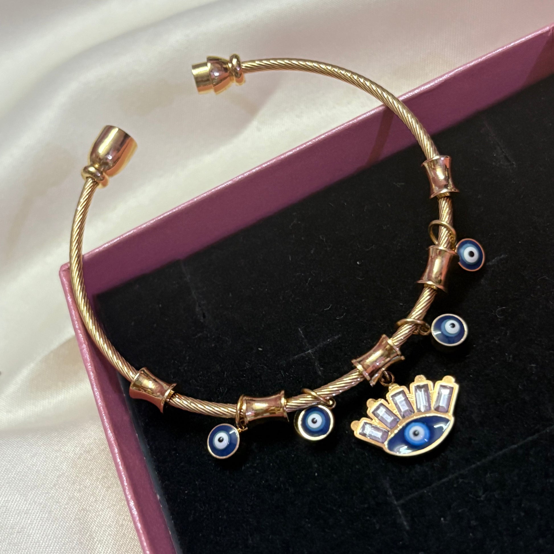 Nazar Luxe Evil Eye Kada