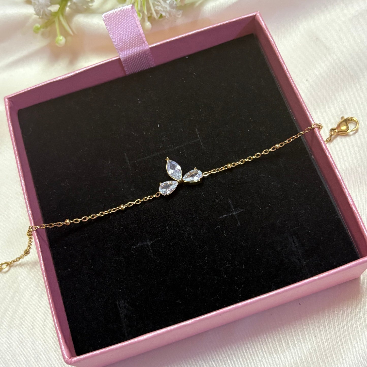 Crystal Leaf Gold Chain Bracelet