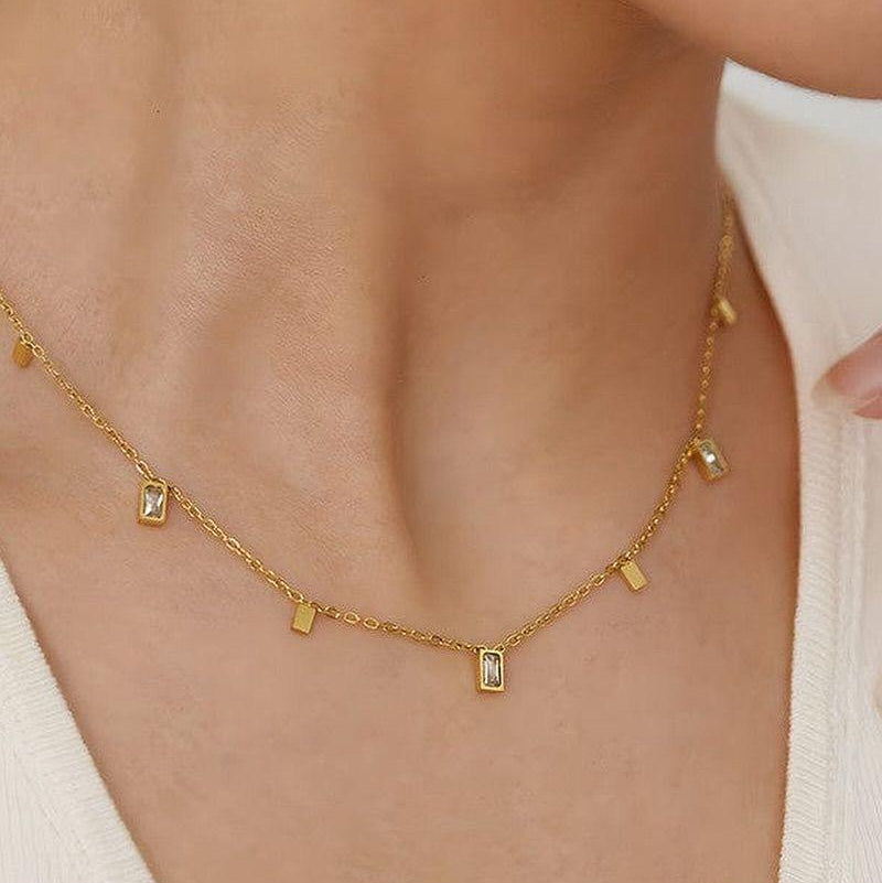 Dainty Geometric Necklace - Aesthla 