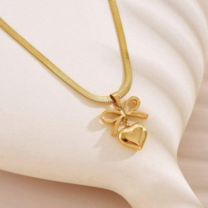 Love Knot Necklace - Aesthla 