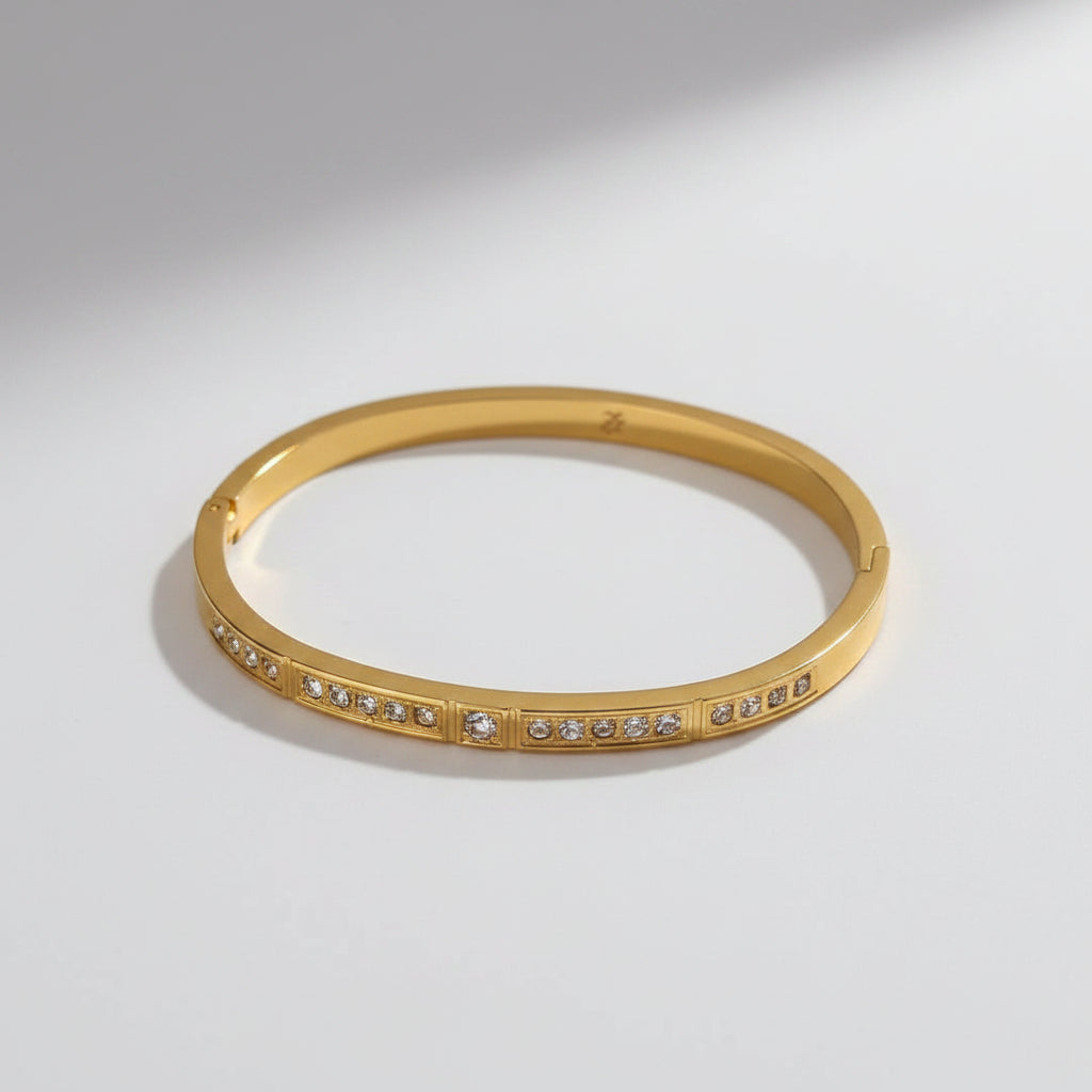 Shimmer Stud Bangle (Small)