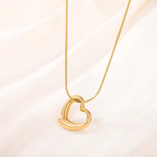 Hollow Heart Necklace - Aesthla 