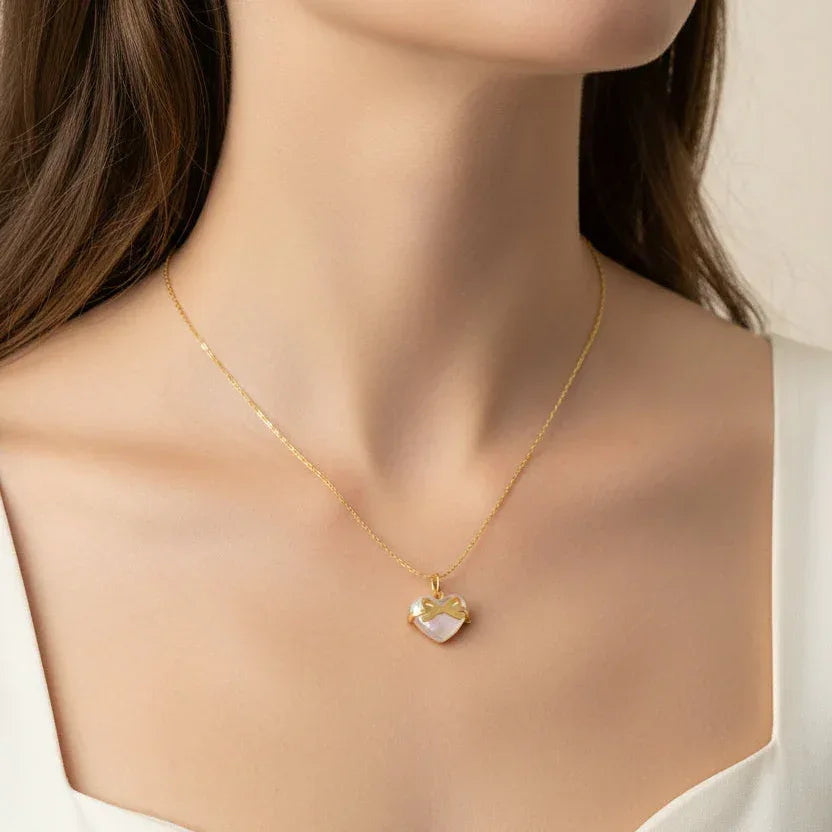 Amour Pearl Pendant