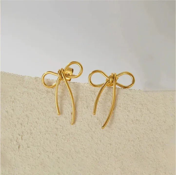 Anti Tarnish Bow Earrings - Aesthla