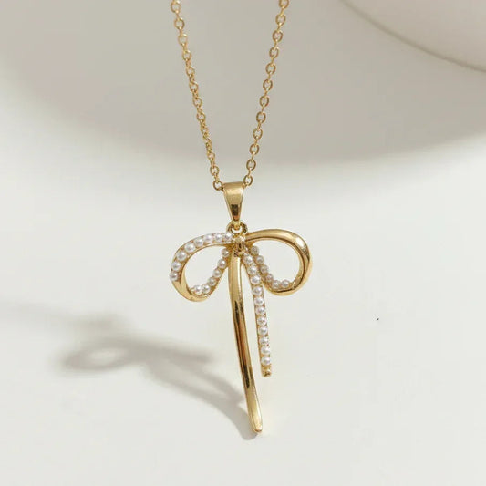 Bow Pendant Necklace - Aesthla