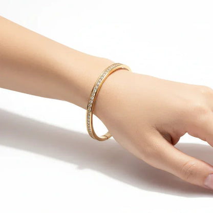 Diamond Kada Bracelet - Aesthla