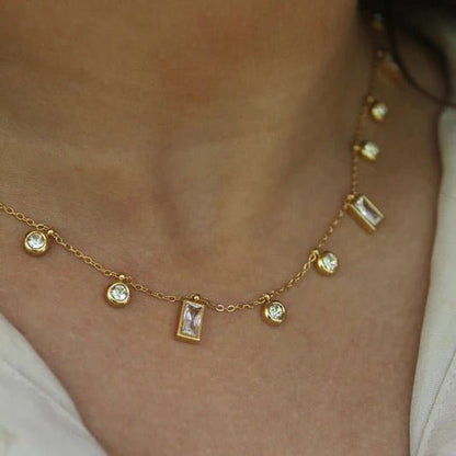 Floating Crystal Necklace - Aesthla