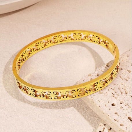 Floral Heritage Kada Bracelet - Aesthla