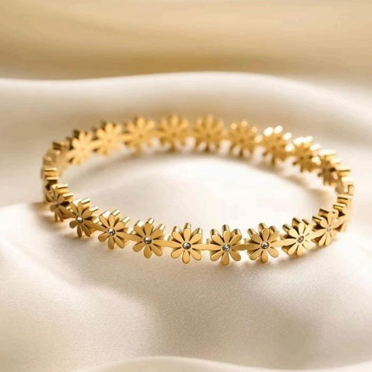 Floral Kada Bracelet - Aesthla