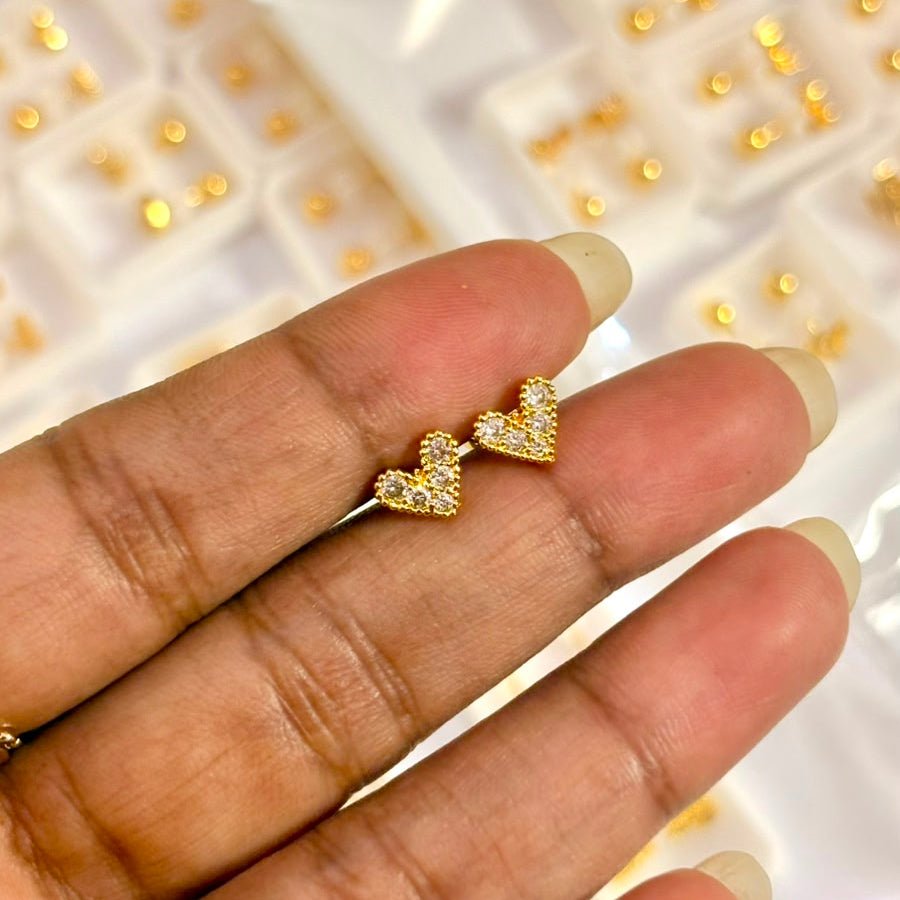 Heart Stud Earring - Aesthla