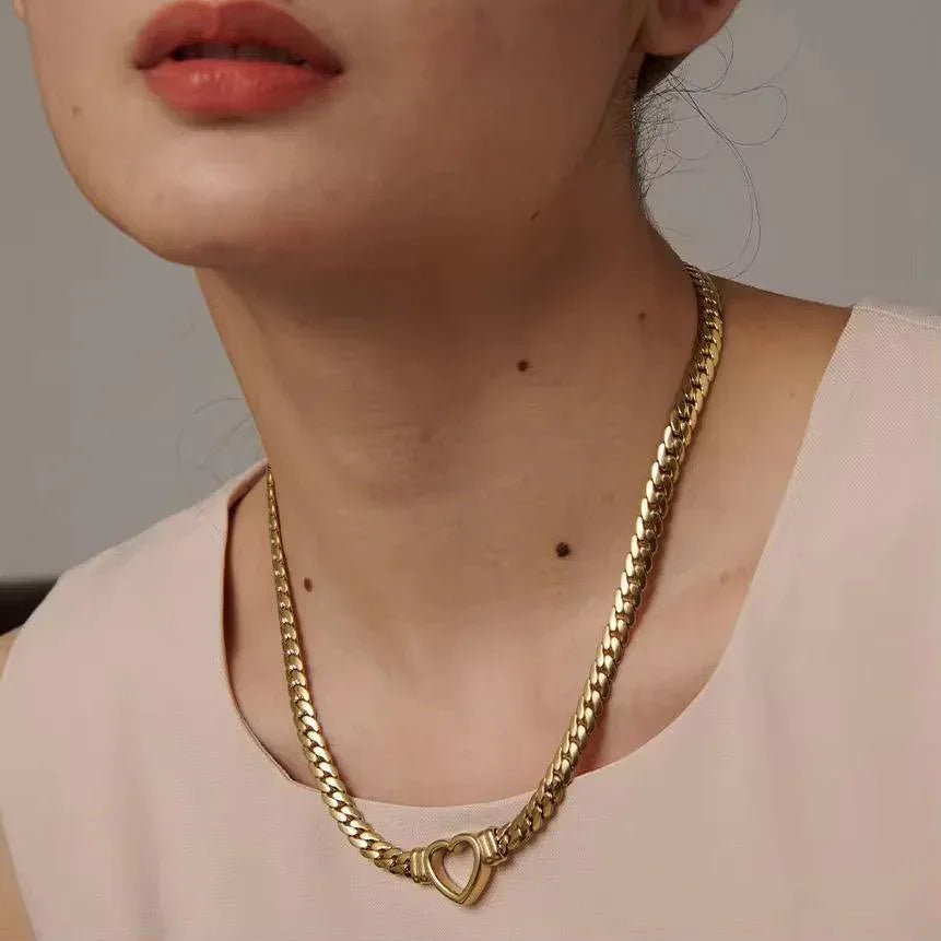 Hollow Heart Necklace - Aesthla