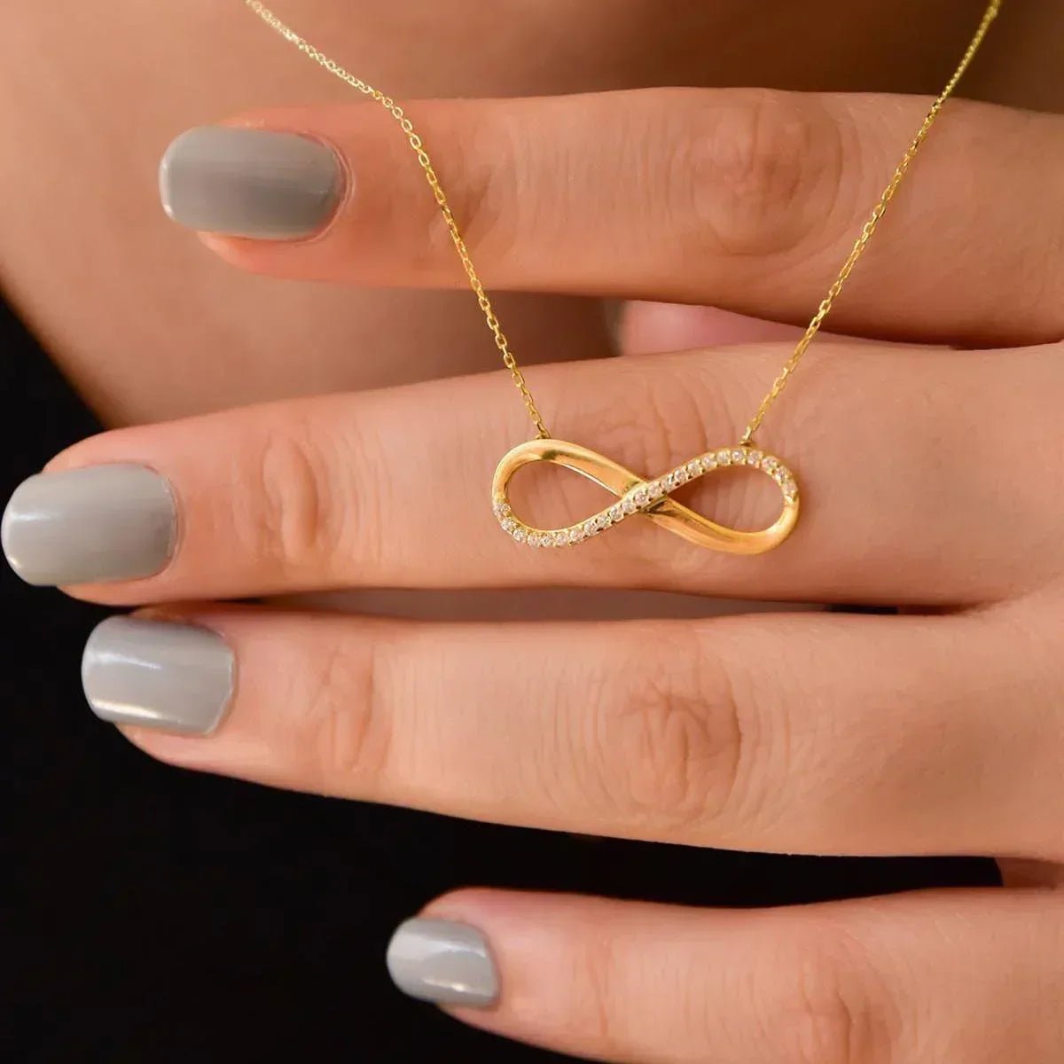 Infinity Stud Necklace - Aesthla