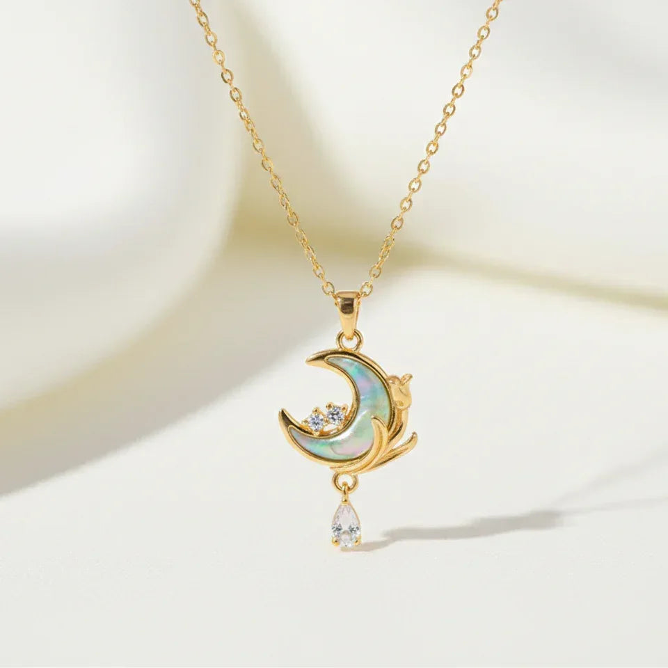 Moonlit Charm Necklace - Aesthla