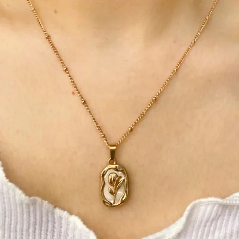 Rossy Necklace - Aesthla