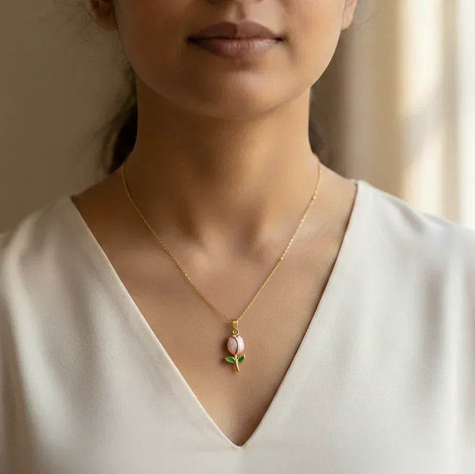 Tulip charm Necklace - Aesthla