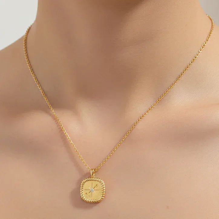 Vintage Charm Necklace - Aesthla