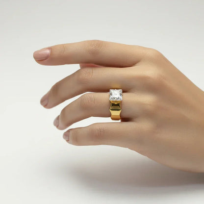 Vintage Pearl Ring - Aesthla