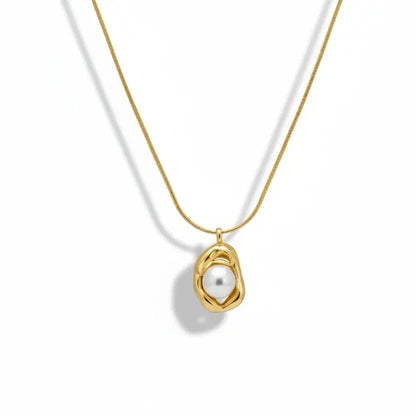 Winnifred Gold Necklace - Aesthla